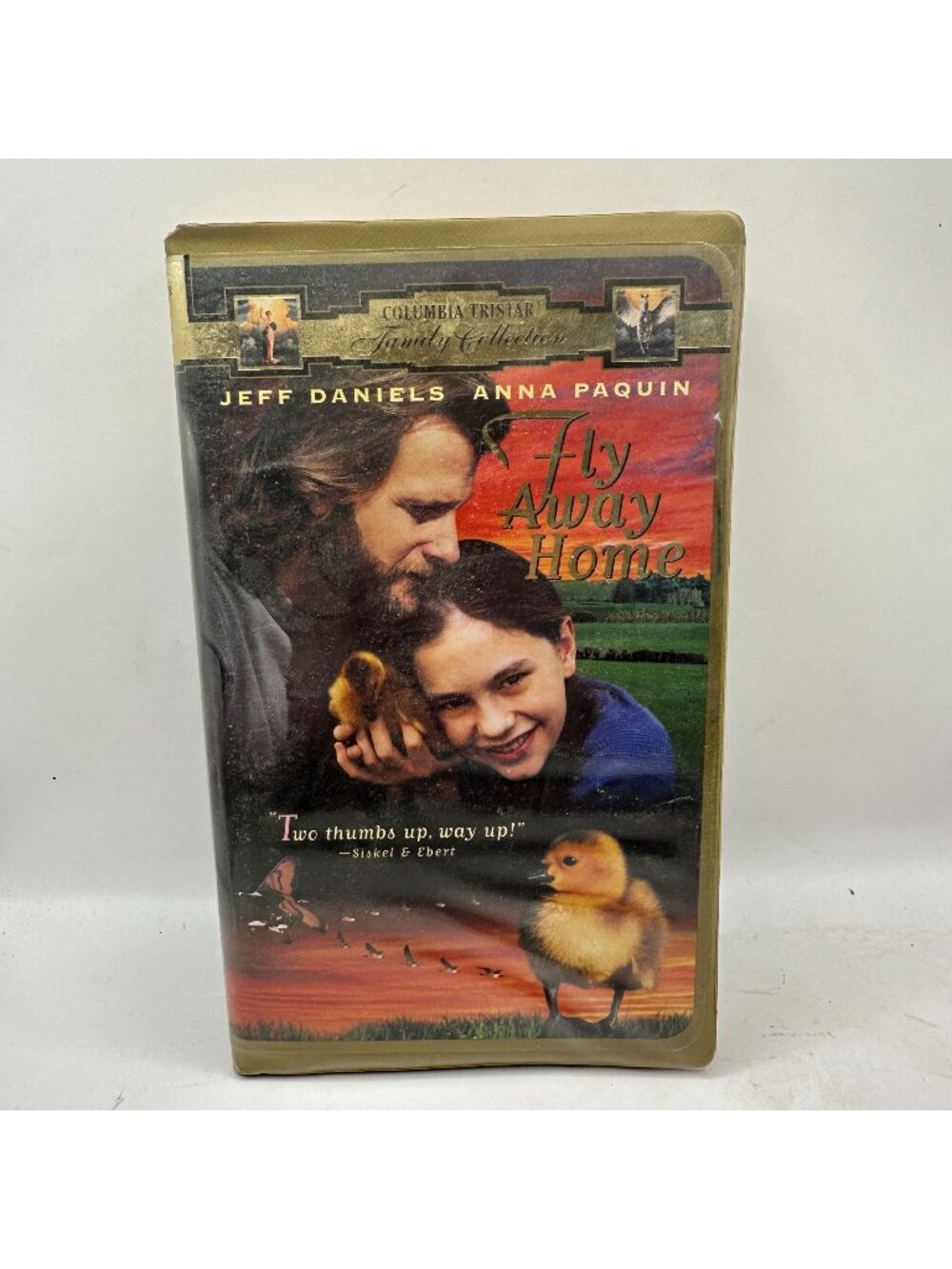 Fly Away Home 1996 VHS Columbia Family Collection Jeff Daniels Anna Paquin